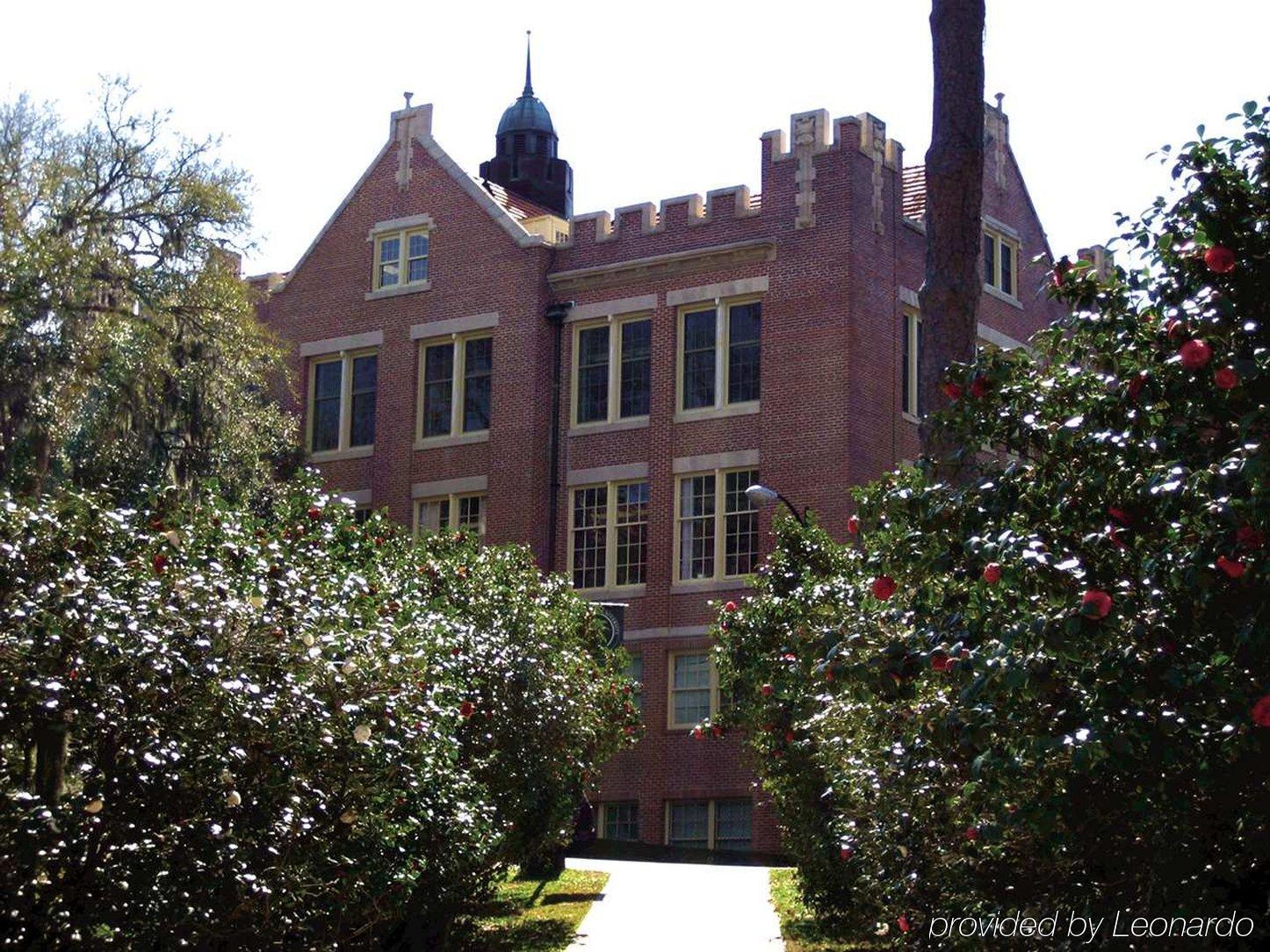Hilton Garden Inn Tallahassee Central Servis gambar